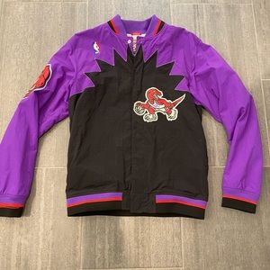 Mitchell n’ Ness Vintage Raptors Courtside Jacket